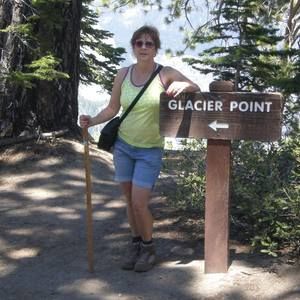 Meet your Posher, Dana